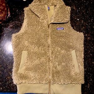 Small olive green Patagonia vest